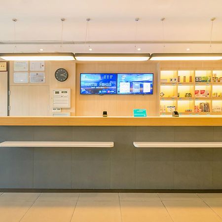 Hanting Hotel Zhuhai Gongbei Port Qinglv Nanlu Branch Ngoại thất bức ảnh