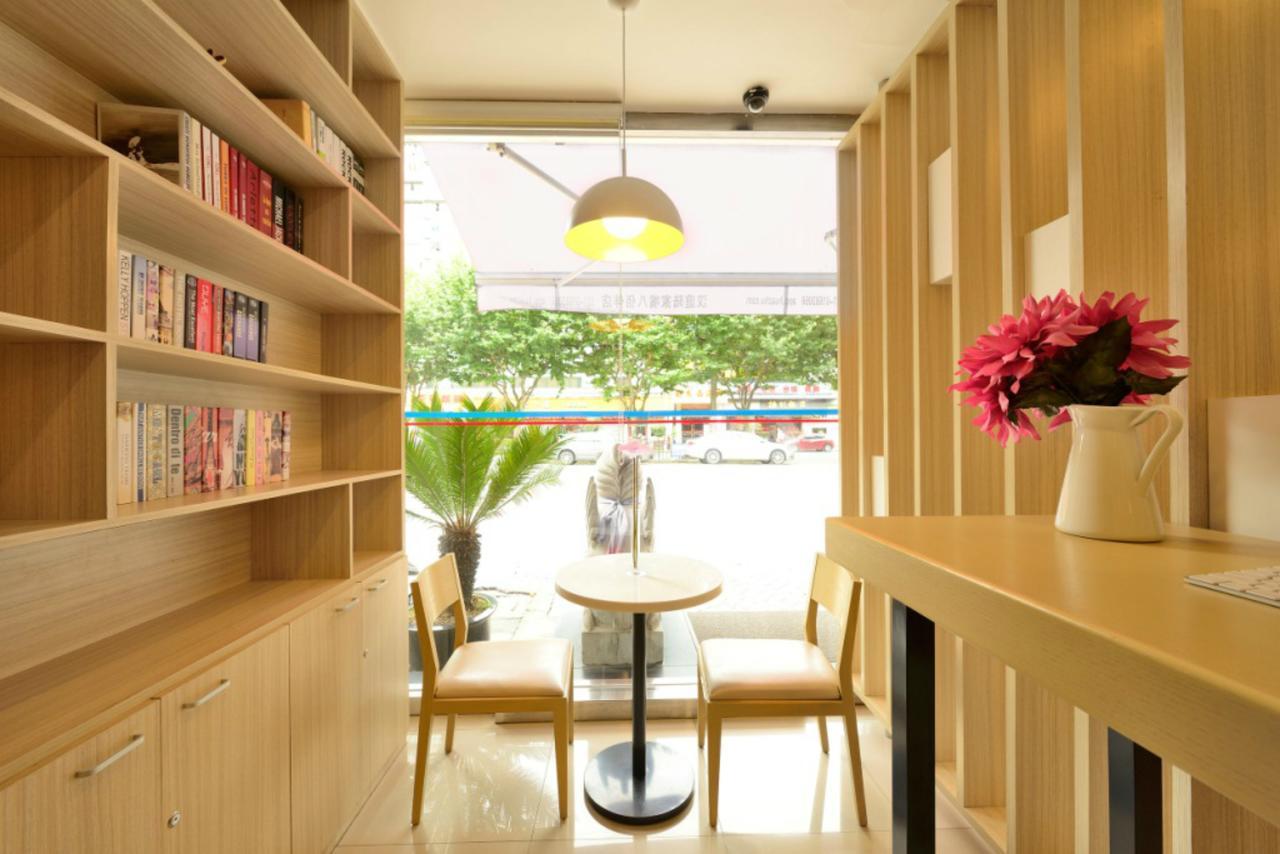 Hanting Hotel Zhuhai Gongbei Port Qinglv Nanlu Branch Ngoại thất bức ảnh