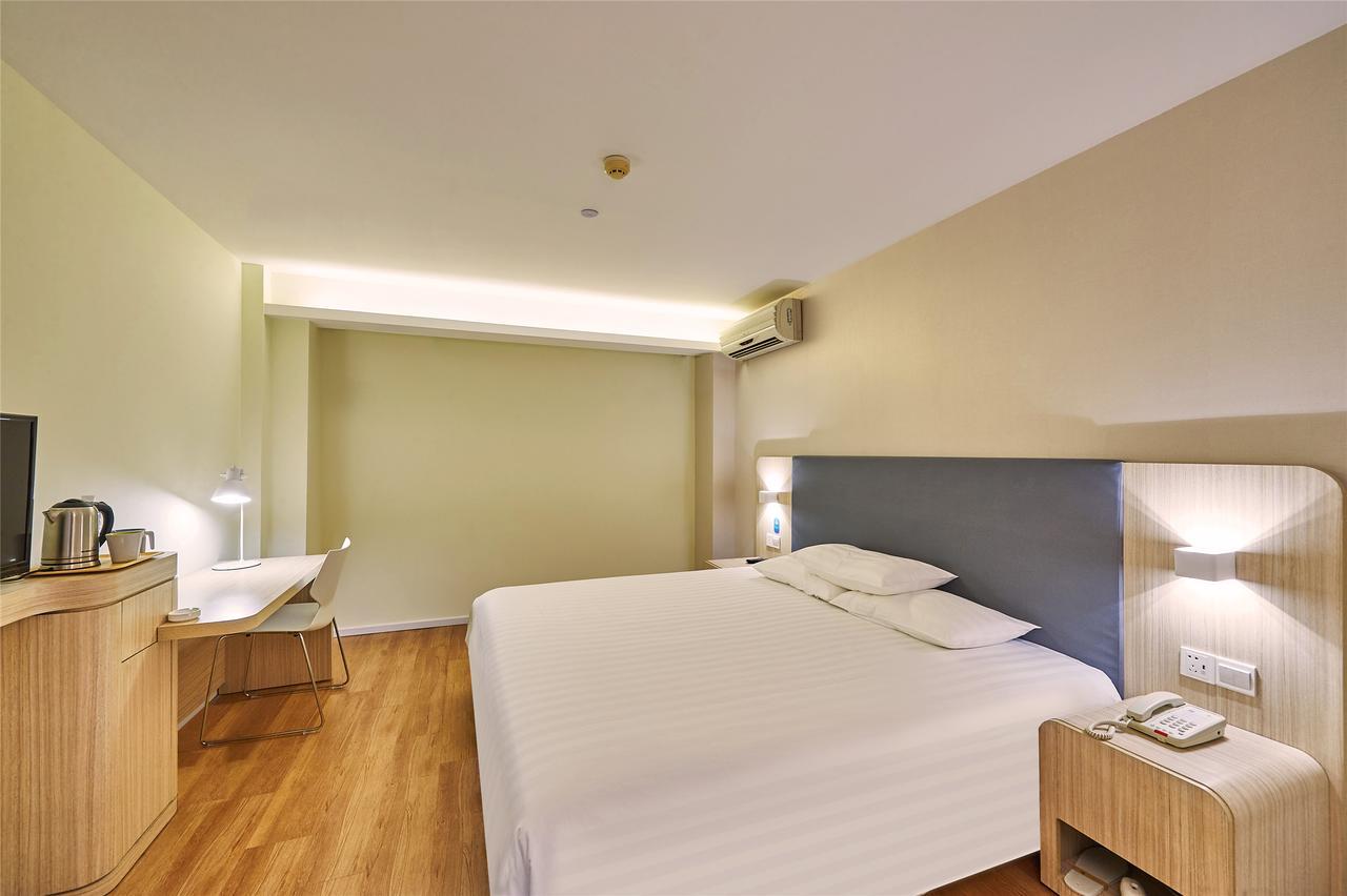 Hanting Hotel Zhuhai Gongbei Port Qinglv Nanlu Branch Ngoại thất bức ảnh