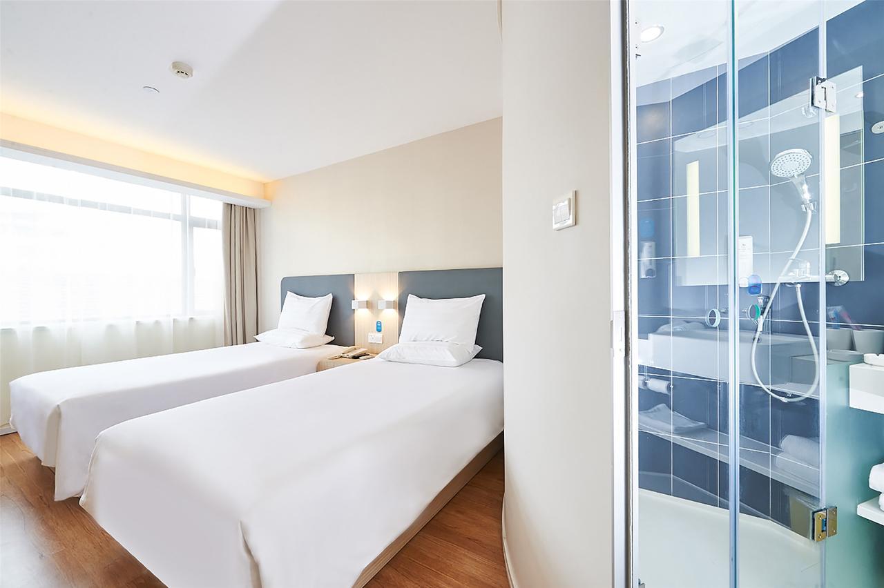 Hanting Hotel Zhuhai Gongbei Port Qinglv Nanlu Branch Ngoại thất bức ảnh